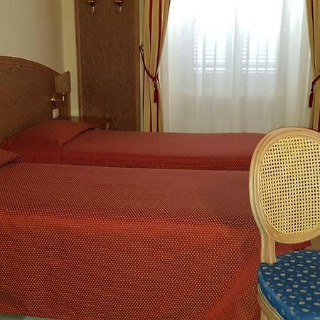 Hotel La Cupola Novara Ngoại thất bức ảnh